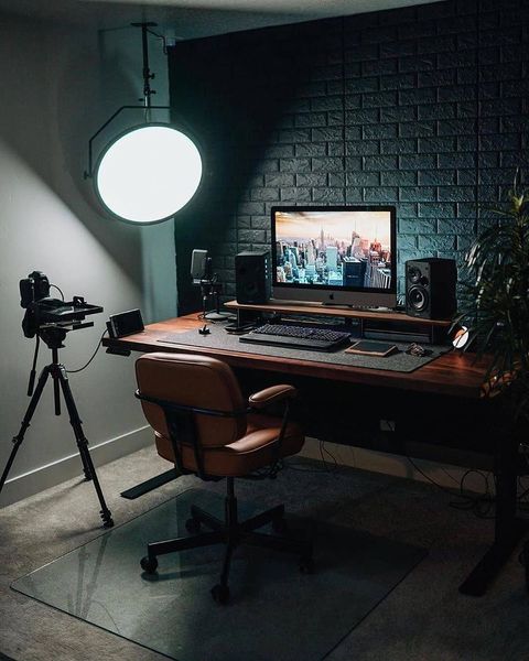 Clean Minimalism on Instagram: “Editing workspace 🔥 // via @jakeweislerfilms #cleanminimalism