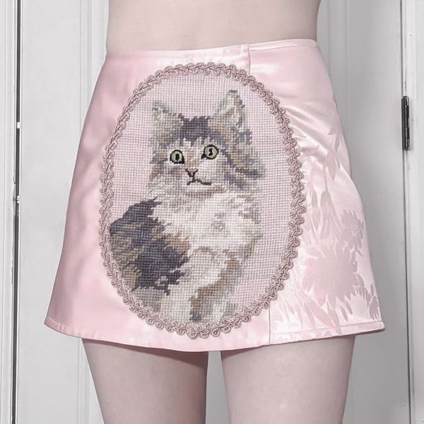 𝒶𝓃𝑔𝑒𝓁 on X: "kristin mallinson ‘cat vintage’ needlepoint mini skirts https://t.c…