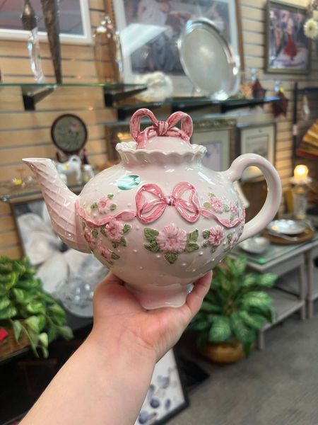 only cute things on X: "this teapot may cause extreme girly happiness and tea addiction 🩷🌸 ht…
