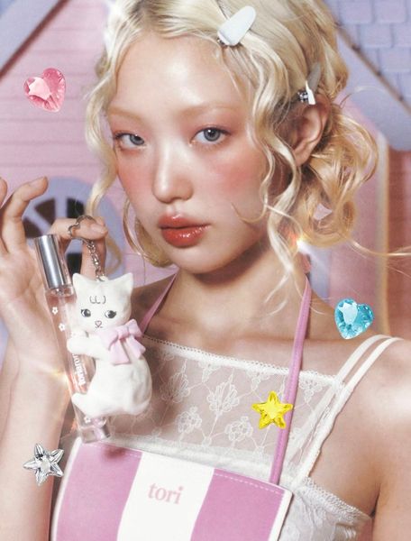 𝗺𝘆𝗹𝗼 𝗺𝗮𝗴𝗮𝘇𝗶𝗻𝗲໒꒱⋆ﾟ on X: "猫が香水をぎゅってし…