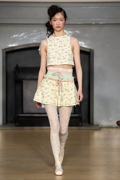 ☆ on X: "Yuhan Wang - Spring 2025 https://t.co/NQTy19TeWY" / X