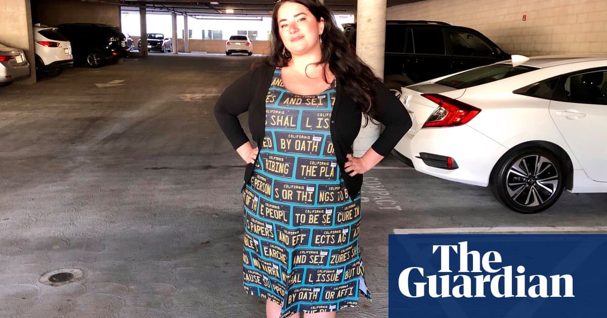 Adversarial fashion